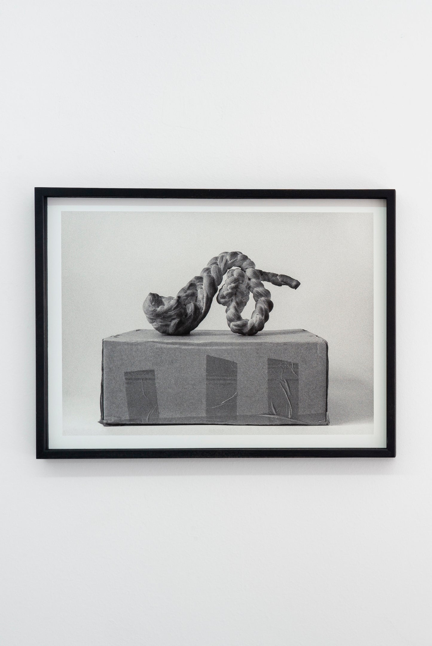 Núria Fuster - "Un troç de pa" Sculptural ode to Ian