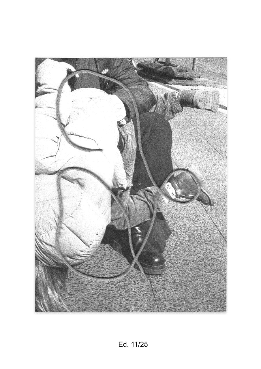 Ian Waelder - Puppeteers (Núria & Arnau),