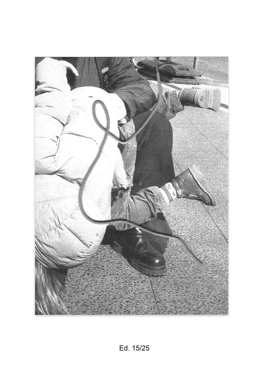 Ian Waelder - Puppeteers (Núria & Arnau),