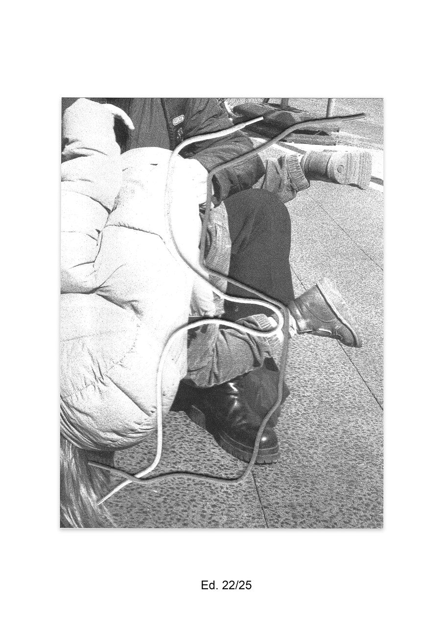 Ian Waelder - Puppeteers (Núria & Arnau),