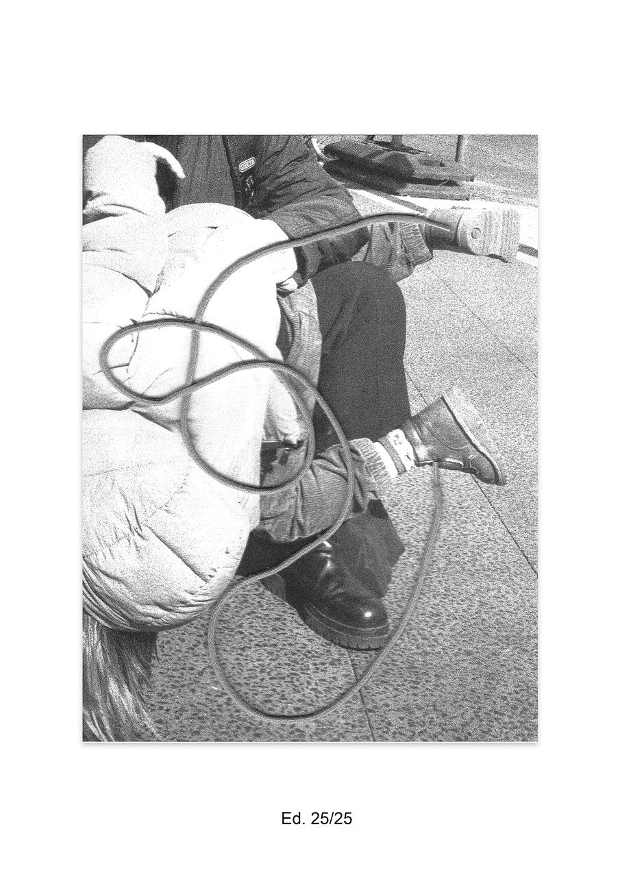 Ian Waelder - Puppeteers (Núria & Arnau),